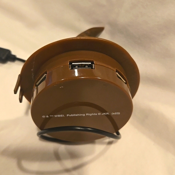 Harry Potter Sorting Hat - 3 Port Charger - USB Splitter - Wizarding World - Picture 2 of 2